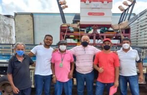 Júlio Mendonça entrega equipamentos agrícolas para o fortalecimento da agricultura familiar do Alto Turi