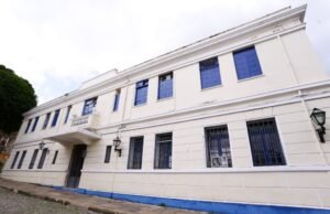 Câmara realiza sessão legislativa nesta segunda-feira