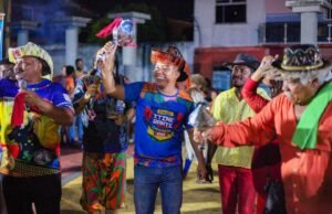 Penha e Osmar Filho promovem projeto Ensaios Itinerantes