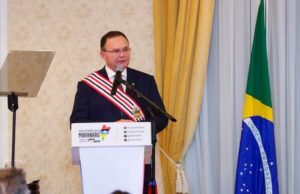 Brandão confirma que fará cirurgia para retirada de um cisto