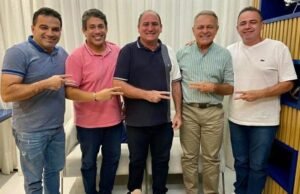 Prefeito de Vitória do Mearim declara apoio a Osmar Filho para deputado estadual