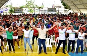 Braide prestigia ação para celebrar o Dia Municipal do Agente de Limpeza