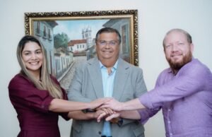 Dino anuncia Othelino como coordenador político da sua pré-candidatura ao Senado