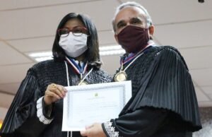 Angela Salazar toma posse como nova presidente do TRE/MA