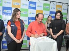 Ministra e prefeito assinam acordo para implantação da Casa da Mulher Brasileira Ribamarense