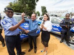 Prefeitura de Ribamar reinaugura escadaria para ponto turístico e entrega de novas viaturas à Guarda Municipal