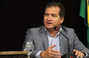 Simplício critica Governo por não querer reduzir ICMS