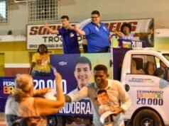 Em carreata pelo Cohatrac, Fernando Braide recebe apoio dos moradores do bairro