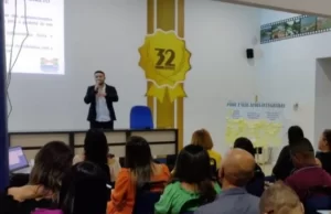 Famem apoia e sedia oficinas para gestores municipais de Educação