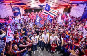 Multidão participa da inauguração do comitê central de Osmar Filho e Josimar Maranhãozinho em São Luís