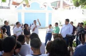Prefeito Eduardo Braide entrega nova Fonte das Pedras