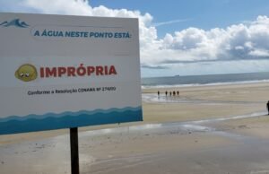 Governo anuncia ação para retomar balneabilidade das praias