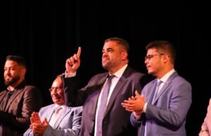 Paulo Victor toma posse como presidente da Câmara Municipal de São Luís