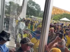 Radicais invadem e depredam Planalto, Congresso e Supremo