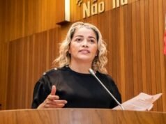 Brandão veta três projetos de Mical Damasceno