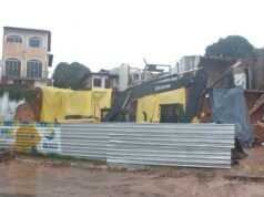 Prefeitura de São José de Ribamar realiza ação emergencial em muro da Praça Ana Carolina