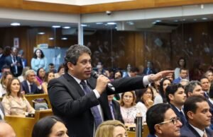 Osmar Filho assume mandato na Assembleia e é eleito para nova Mesa Diretora