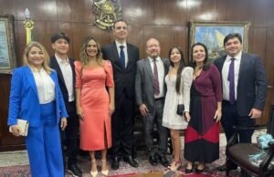 Ana Paula Lobato assume mandato de senadora