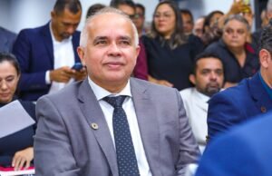 Em Imperatriz, Júlio Mendonça provoca debate sobre economia verde