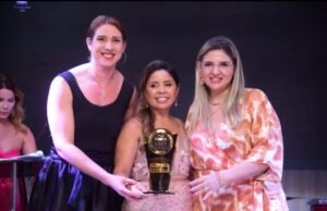 Café com Leane entrega premiação para os destaques de 2022