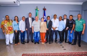 Iracema Vale recebe membros do Conselho de Cultura e discute ações para incentivo do setor