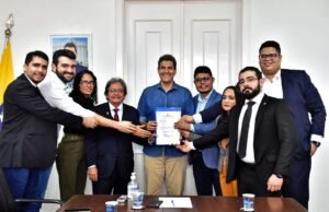 Vereadores entregam à Braide novo Plano Diretor de São Luís