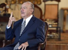 Sarney completa 93 anos com festa em Brasília nesta segunda