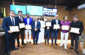 Ex-diretores de Comunicação são homenageados na Câmara de São Luís