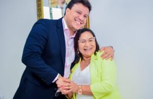 Prefeita Paula Azevedo reúne-se com vice-governador Felipe Camarão