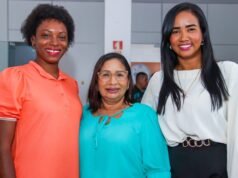 Prefeita Paula Azevedo apresenta nova secretária de Educação