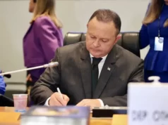 Brandão cria duas novas Secretarias e extingue outras duas