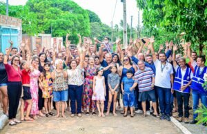 Paula Azevedo entrega pavimentação no bairro Itapiracó em Paço do Lumiar