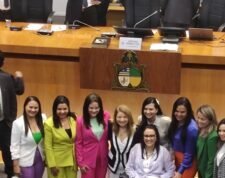 Iracema Vale é reeleita presidente da Assembleia