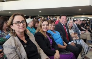 Felipe Camarão participa de sanção da lei Programa Escola em Tempo Integral