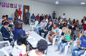 Prefeita Paula Azevedo agradece aliados e comemora regularização de escolas comunitárias em Paço do Lumiar