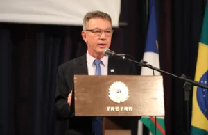 Governador de Roraima é cassado por distribuir cestas básicas no período eleitoral