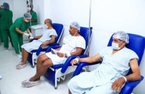 Raimundo Penha comemora início do mutirão de cirurgias para ostomizados