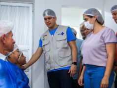 Tiago Fernandes acompanha mutirão de cirurgias oftalmológicas
