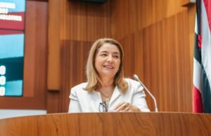 Iracema Vale agradece apoio para a implantação da Lei que protege os Lençóis Maranhenses
