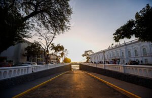 Rampa de acesso ao Palácio dos Leões é liberada
