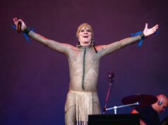 Ney Matogrosso traz turnê “Bloco na Rua” a São Luís