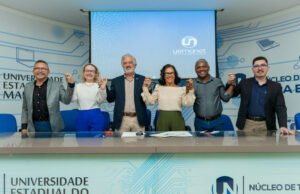 Uema assina parceria com SETUR para implantação de cursos a distância
