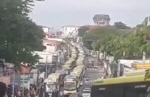 Rodoviários prometem ficar parados enquanto criminosos não forem presos