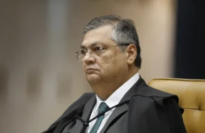 Oposição apresenta denúncia contra Dino ao Senado