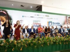 Iracema Vale participa de lançamento do Programa Maranhão Alfabetizado