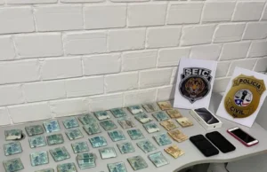 Polícia apreende dinheiro, joias e veículos durante operação contra rifas ilegais em São Luís