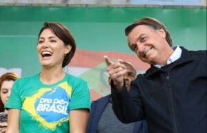 Homenagem a Michelle Bolsonaro é rejeitada na Assembleia Legislativa