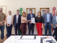 Governo e Iphan assinam termo de cooperação para reforma do Centro Odylo Costa Filho