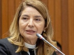 “Estamos diante do grande porta-voz da democracia”, diz Iracema Vale durante homenagem a José Sarney