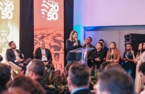 Iracema Vale prestigia lançamento do Plano Maranhão 2050 com foco no desenvolvimento a longo prazo